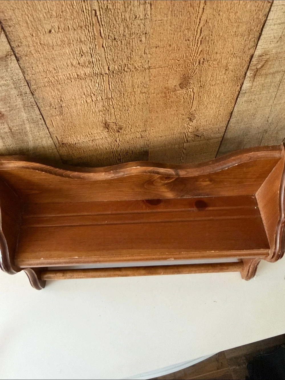 Rustic Farmhouse Solid Wood Wall Shelf with Plate Grooves & 2 Towel Rods